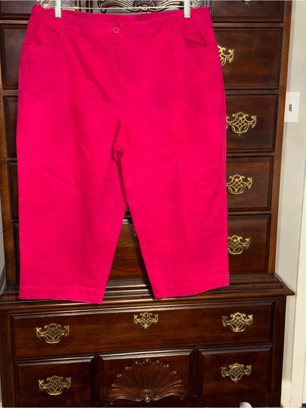 Talbots Hot Pink Capris